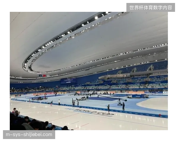 北京国家速滑馆在夏季通过恒温分区改造承接高端企业路演活动 北京国家速滑馆在夏季通过恒温分区改造承接高端企业路演活动